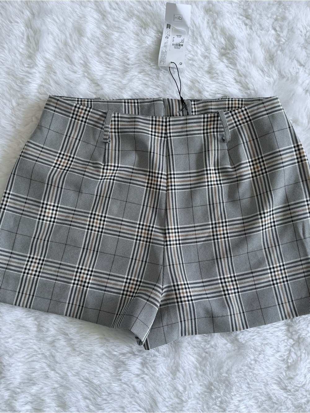 Primark gray plaid checkered shorts - Picture 4 of 4